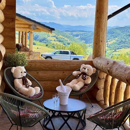 f0bedadb-d2c4-4720-a762-2dfb6a24e322